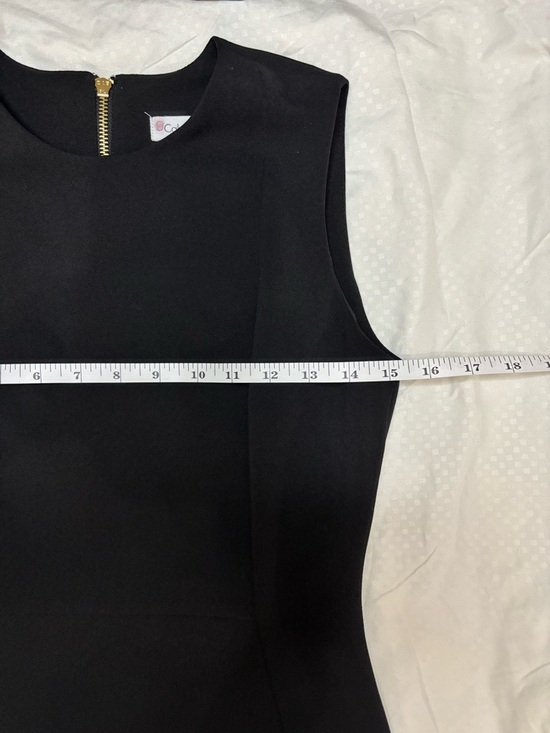 Calvin Klein Black Sheath Dress Sz 2 Knee Length Office Minimalist 90s cbk Women - Picture 9 of 16